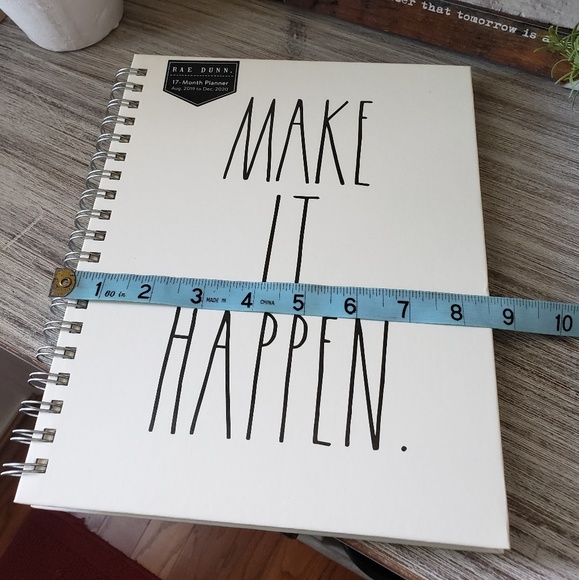 6 Options Left of Planner Calendars in my closet! - Picture 6 of 8